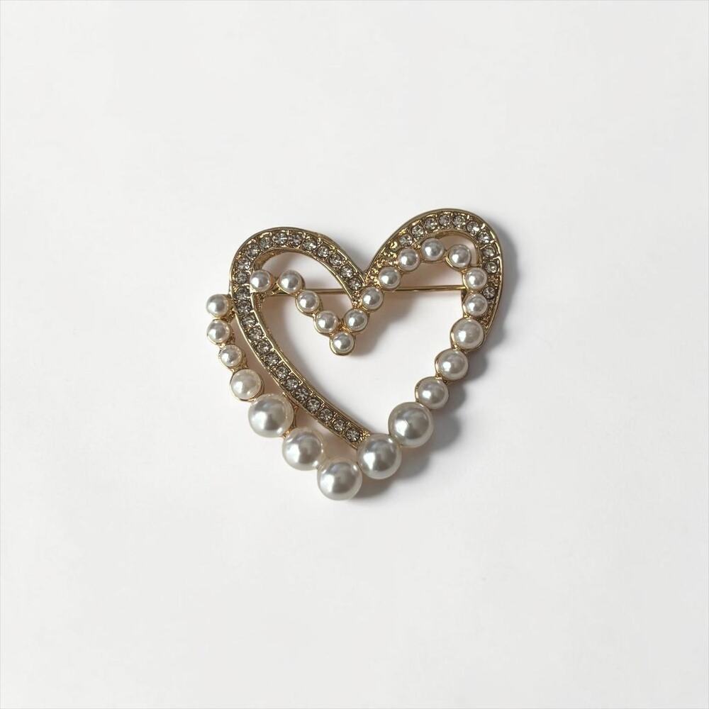 Gold Pearl & Rhinestone Heart Brooch